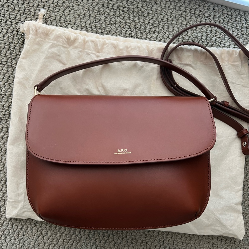 APC Sarah bag